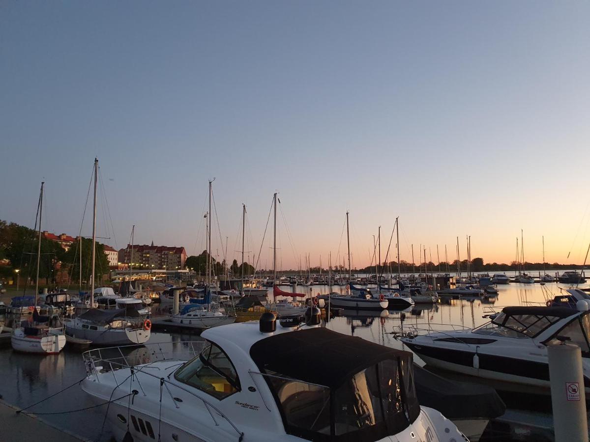 Apartament Hana Kamien Pomorski Bagian luar foto